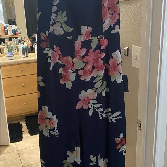 Selling wide leg jumpsuit - Picture 4 of 7